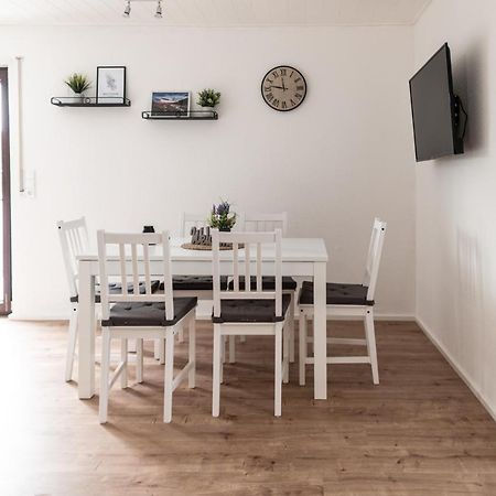Eindrucksvolles Gruppen- Und Monteursloft Apartamento Edingen-Neckarhausen Exterior foto