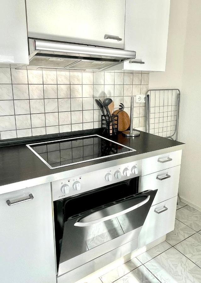 Eindrucksvolles Gruppen- Und Monteursloft Apartamento Edingen-Neckarhausen Exterior foto